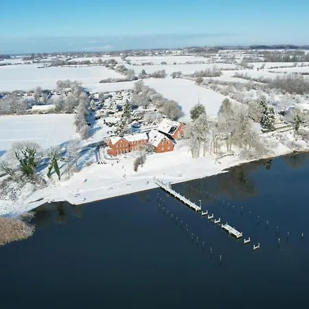 Appartementhaus Schleiblick 3* Каппельн