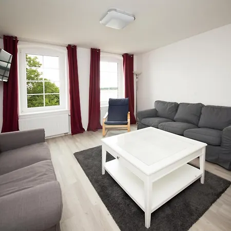Aparthotel Appartementhaus Schleiblick 3*