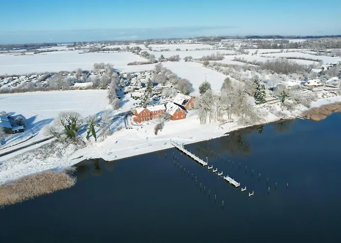 Appartementhaus Schleiblick شقة فندقية